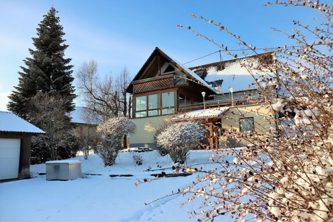 Gaestehaus Willaringen Rickenbach  외부 사진